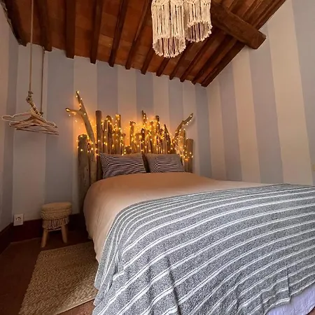 Borgo Al Canto Degli Alberi アパート