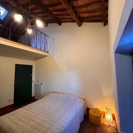 아파트 Borgo Al Canto Degli Alberi