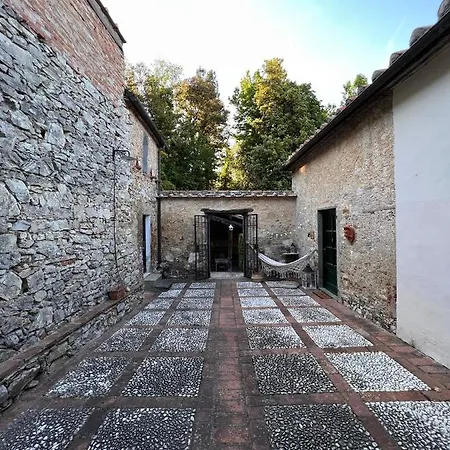Apartamento Borgo Al Canto Degli Alberi *